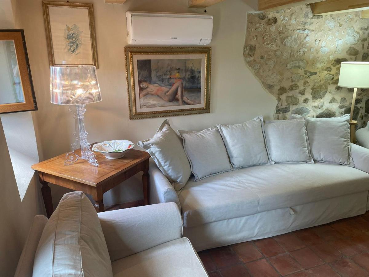 Shaleo Holiday Home Marliana Bagian luar foto